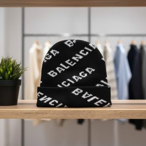Black & White Patterned Knit Beanie