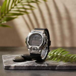 Liquid Metal Active Watch